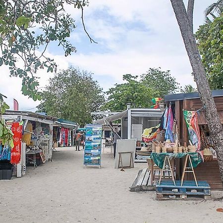 Vacances A La Plage Sainte-Anne  Buitenkant foto